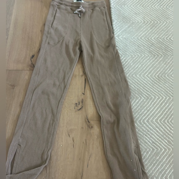 Duvian Ribbed Tan Pants - Picture 2 of 3